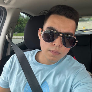 Meet your Posher, Maikol julian